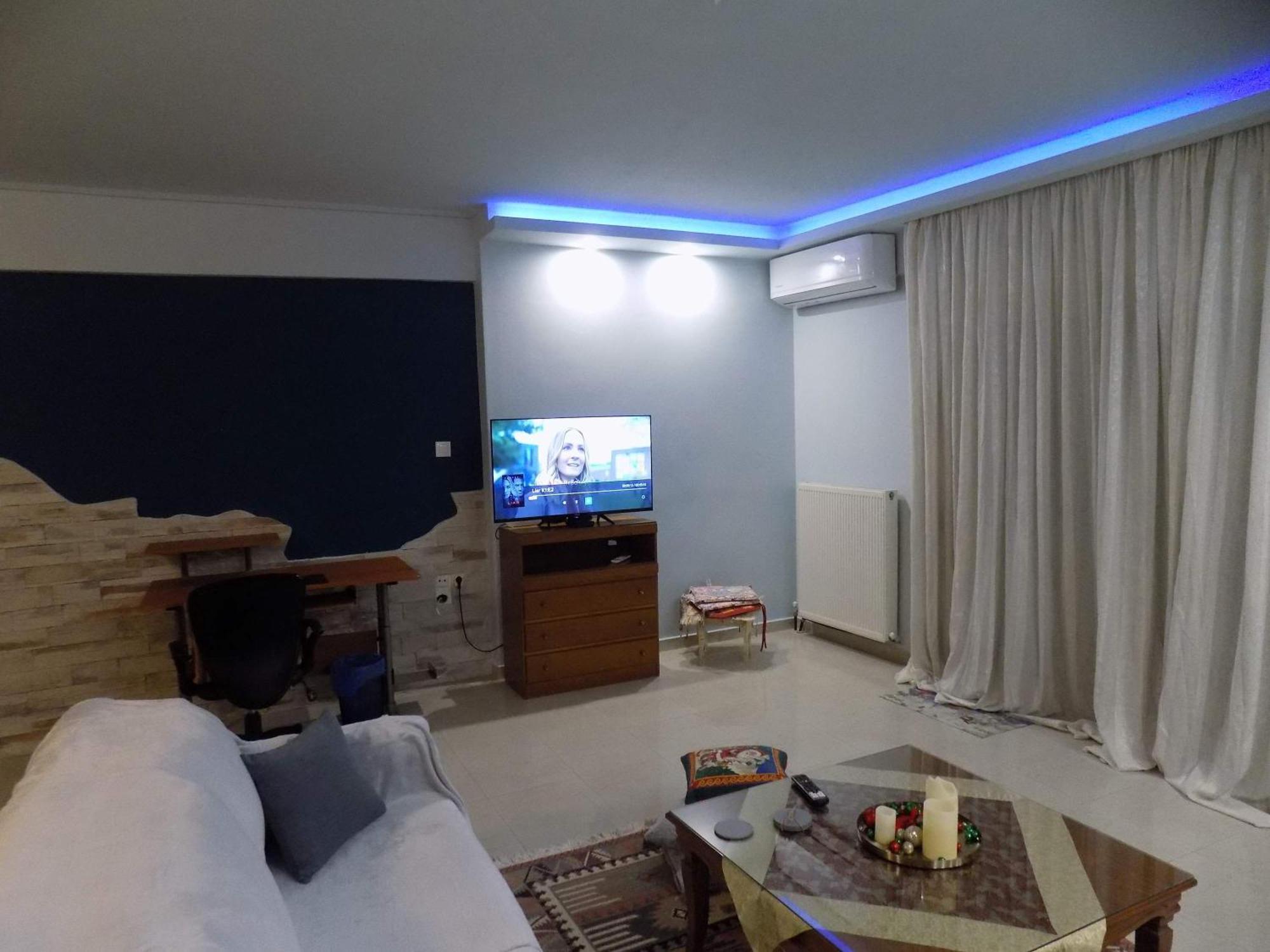 Natalys 2 Bedroom Gorgeous Apartment In Волос Экстерьер фото