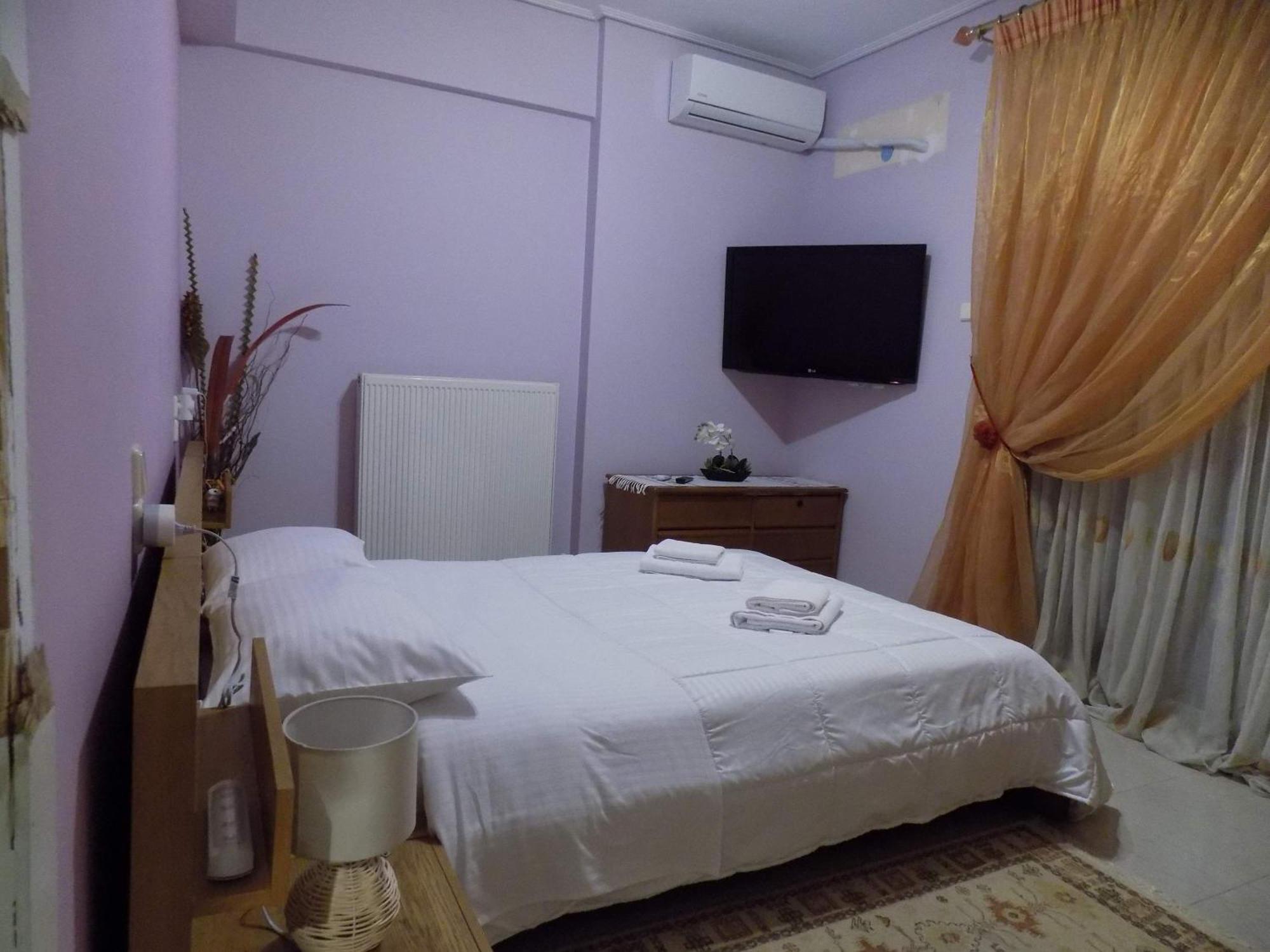 Natalys 2 Bedroom Gorgeous Apartment In Волос Экстерьер фото